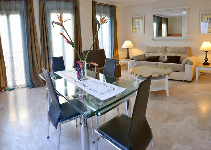 شقة سيفيلا *